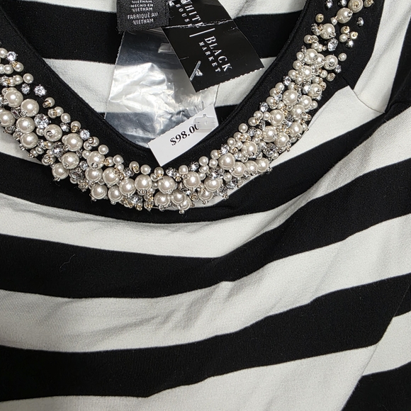 Striped Black and White Women's Top - Picture 5 of 5